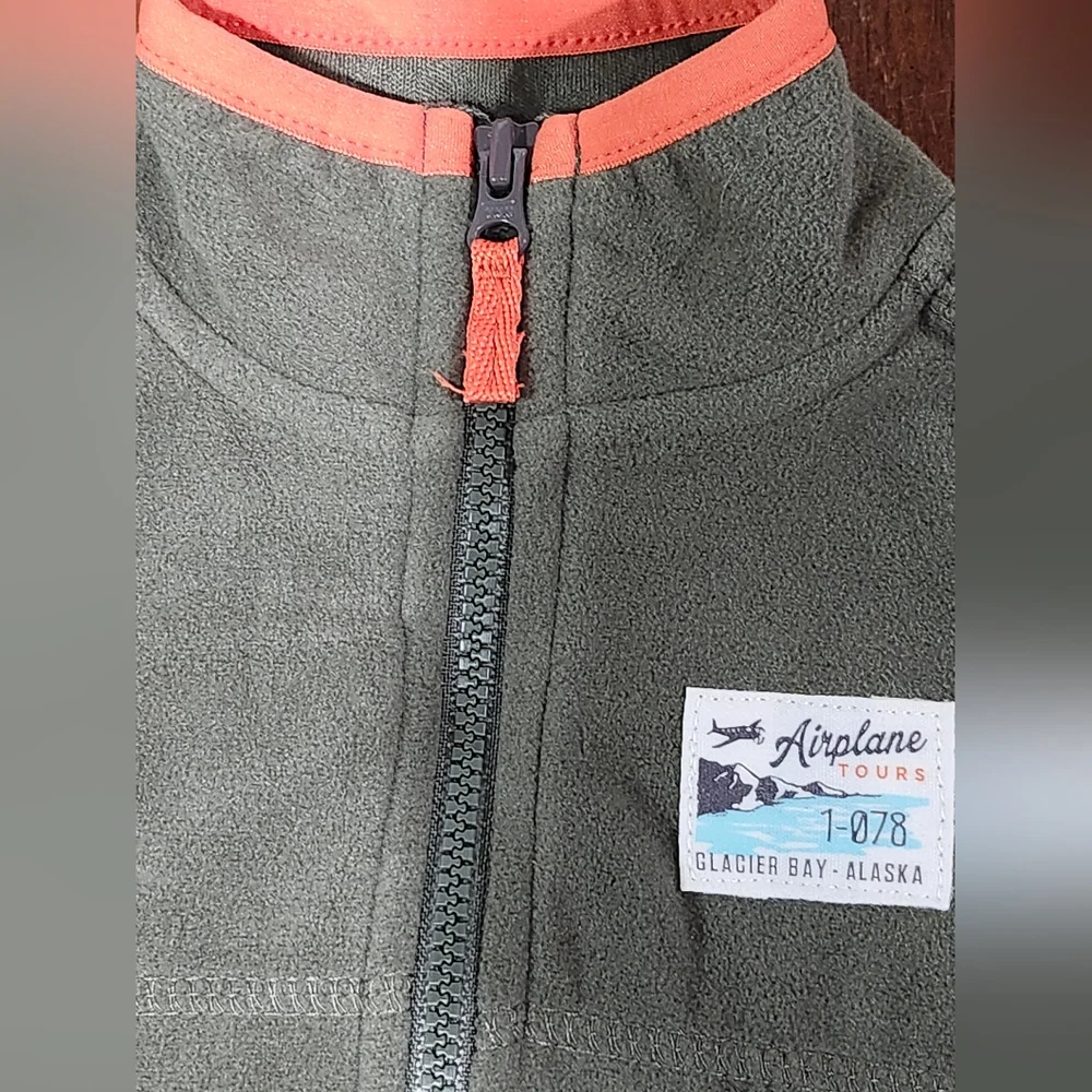 Carter's Hunter Green thin fleece zip up jacket. 3 months‎ NWT